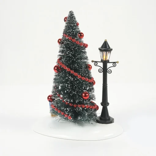 Lit Christmas Vignette
